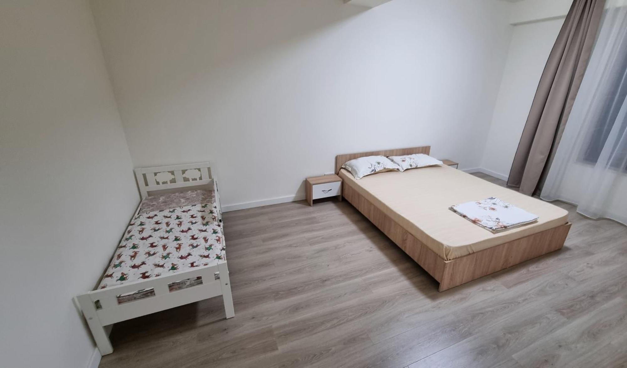 Apartament Cwa 1 Aeroport オトペニ エクステリア 写真